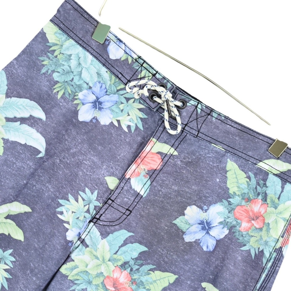 Tommy Bahama Relax Mens M Floral Board Shorts Blue Hibiscus Swim Trunks Lined